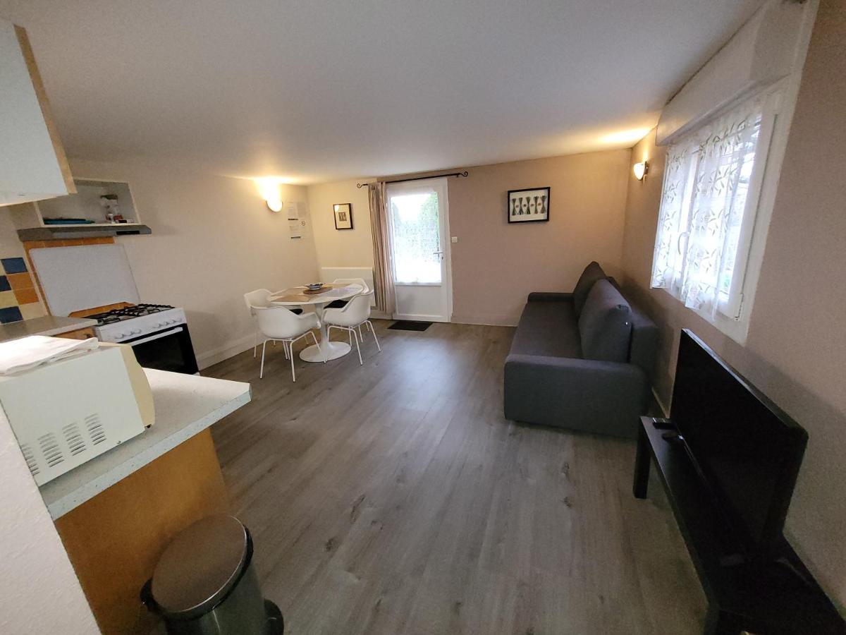 Les Contines Appartement Bagnoles de l'Orne Normandie Buitenkant foto